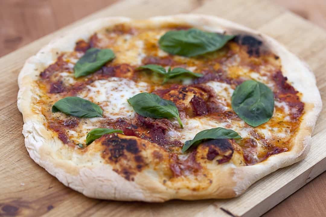 Pizza Margherita – Das Pizza Grundrezept