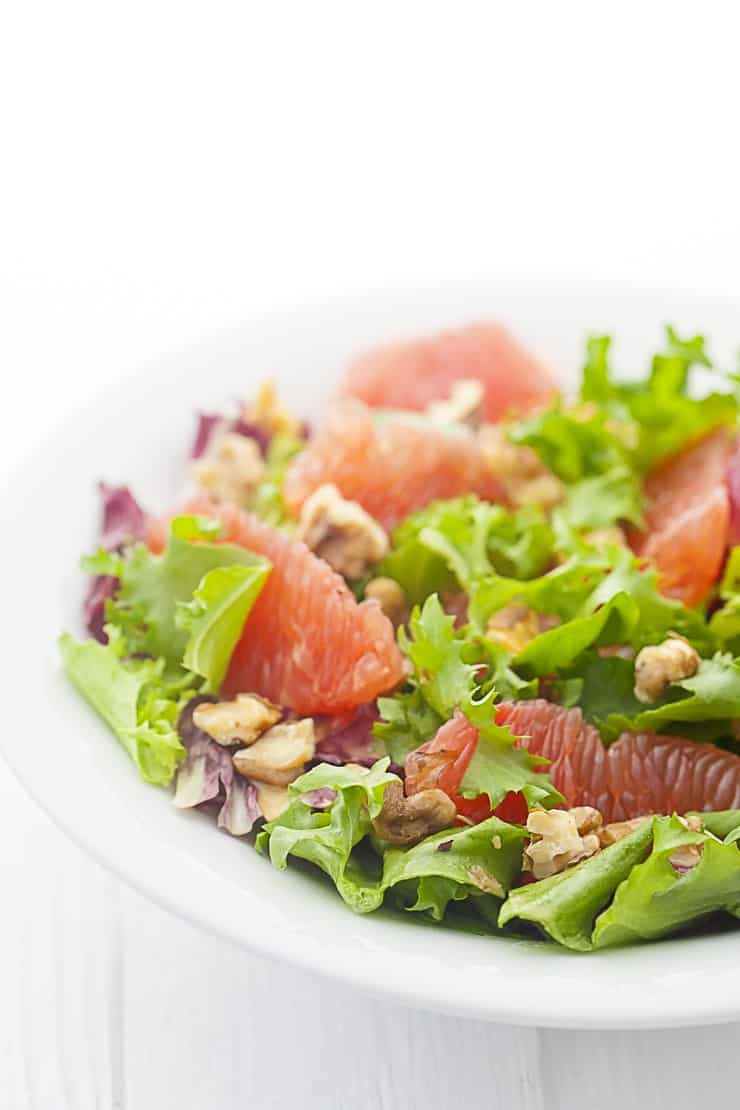 Vegan salad with grapefruit and walnuts - Veganer Salat mit Grapefruit und Walnüssen